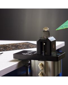 The bench mounting DPB Depanel machine from Piergiacomi 