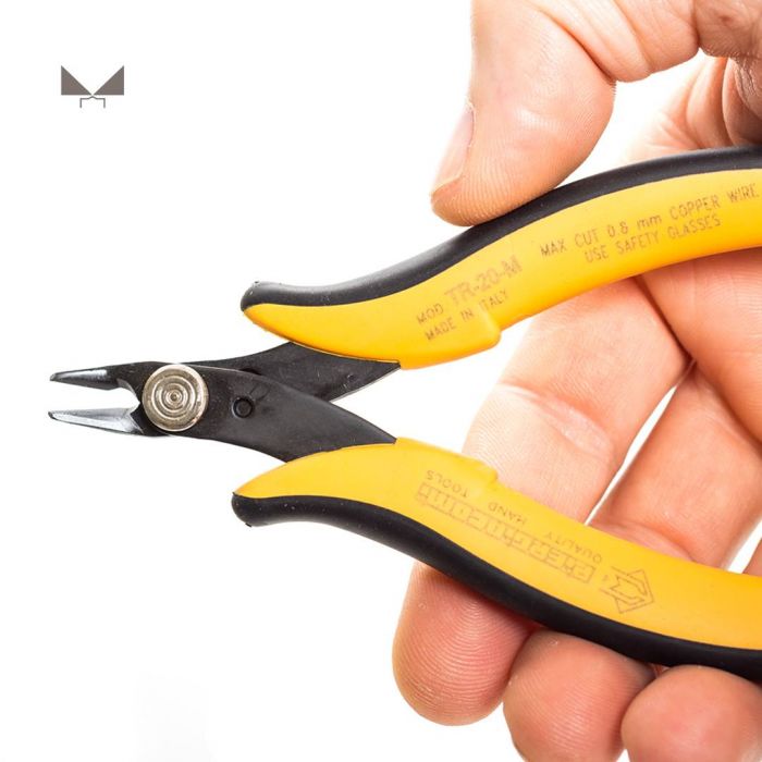 Flush cut side cutters top